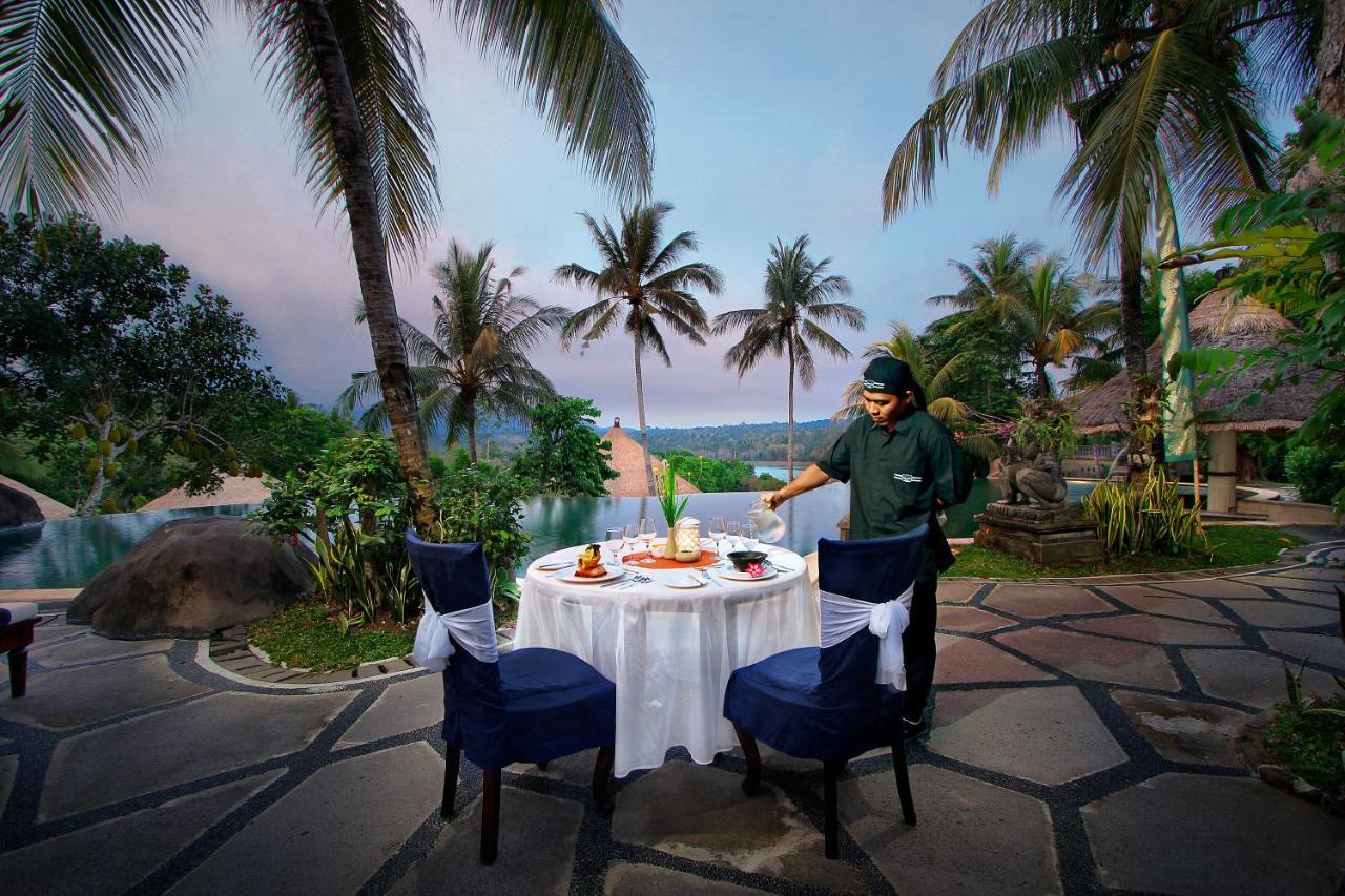 Taman Wana Resort Palasari Negara  Exteriör bild