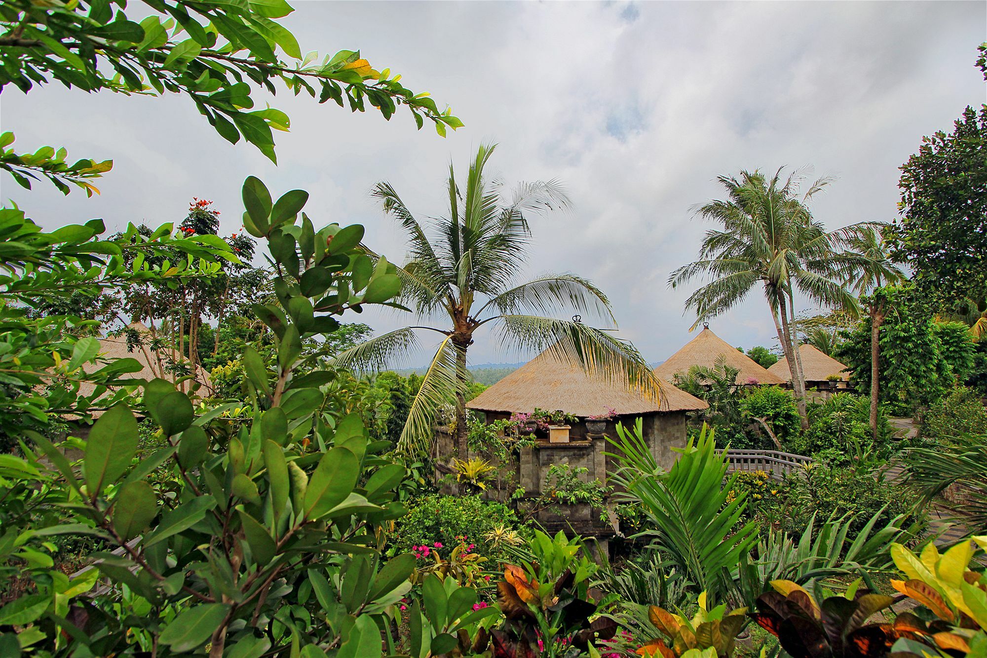 Taman Wana Resort Palasari Negara  Exteriör bild